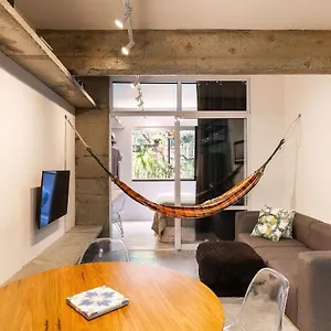 https://apto-faria-lima-pinheiros-com-ar-cond-e-wi-fi.topsaopaulohotels.com